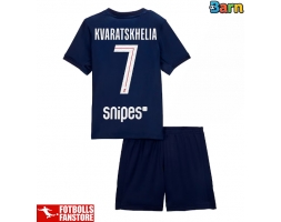 Paris Saint-Germain Khvicha Kvaratskhelia #7 Hemmatröja Barn 2025-26 Kortärmad (+ Korta byxor)