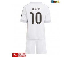 Real Madrid Kylian Mbappe #10 Hemmatröja Barn 2025-26 Kortärmad (+ Korta byxor)