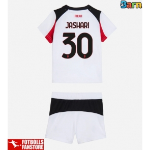 AC Milan Ardon Jashari #30 Bortatröja Barn 2025-26 Kortärmad (+ Korta byxor)