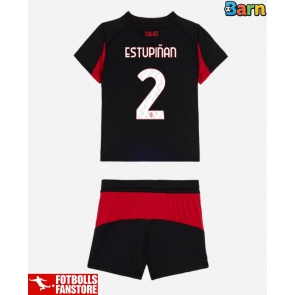 AC Milan Pervis Estupinan #2 Hemmatröja Barn 2025-26 Kortärmad (+ Korta byxor)
