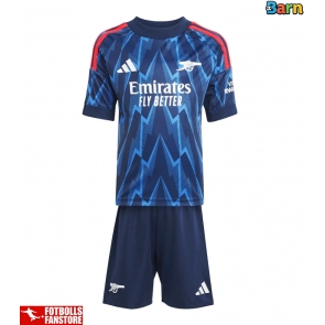 Arsenal Bortatröja Barn 2025-26 Kortärmad (+ Korta byxor)