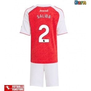 Arsenal William Saliba #2 Hemmatröja Barn 2025-26 Kortärmad (+ Korta byxor)