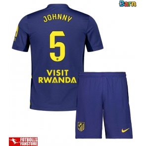Atletico Madrid Johnny Cardoso #5 Bortatröja Barn 2025-26 Kortärmad (+ Korta byxor)