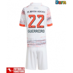 Bayern Munich Raphael Guerreiro #22 Bortatröja Barn 2025-26 Kortärmad (+ Korta byxor)