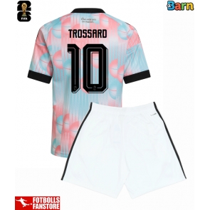 Belgien Leandro Trossard #10 Bortatröja Barn VM 2026 Kortärmad (+ Korta byxor)