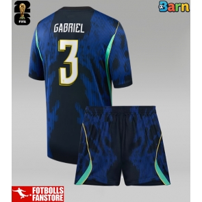 Brasilien Gabriel Magalhaes #3 Bortatröja Barn VM 2026 Kortärmad (+ Korta byxor)