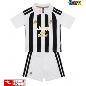 Juventus Hemmatröja Barn 2026-27 Kortärmad (+ Korta byxor)