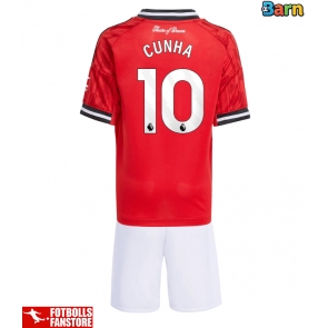 Manchester United Matheus Cunha #10 Hemmatröja Barn 2025-26 Kortärmad (+ Korta byxor)