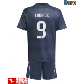 Real Madrid Endrick #9 Bortatröja Barn 2025-26 Kortärmad (+ Korta byxor)