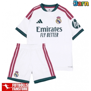 Real Madrid Hemmatröja Barn 2026-27 Kortärmad (+ Korta byxor)