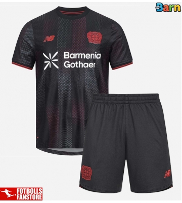 Bayer Leverkusen Hemmatröja Barn 2025-26 Kortärmad (+ Korta byxor)