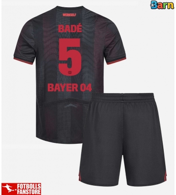 Bayer Leverkusen Loic Bade #5 Hemmatröja Barn 2025-26 Kortärmad (+ Korta byxor)