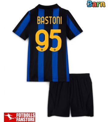 Inter Milan Alessandro Bastoni #95 Hemmatröja Barn 2026-27 Kortärmad (+ Korta byxor)