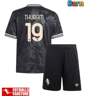 Juventus Khephren Thuram #19 Tredje Tröja Barn 2025-26 Kortärmad (+ Korta byxor)