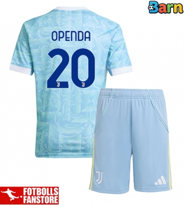 Juventus Lois Openda #20 Bortatröja Barn 2025-26 Kortärmad (+ Korta byxor)