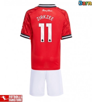Manchester United Joshua Zirkzee #11 Hemmatröja Barn 2025-26 Kortärmad (+ Korta byxor)
