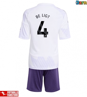 Manchester United Matthijs de Ligt #4 Bortatröja Barn 2025-26 Kortärmad (+ Korta byxor)