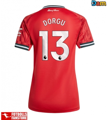 Manchester United Patrick Dorgu #13 Hemmatröja Dam 2025-26 Kortärmad