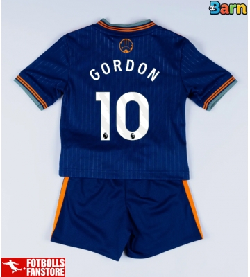 Newcastle United Anthony Gordon #10 Tredje Tröja Barn 2025-26 Kortärmad (+ Korta byxor)