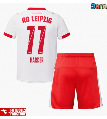 RB Leipzig Conrad Harder #11 Hemmatröja Barn 2025-26 Kortärmad (+ Korta byxor)