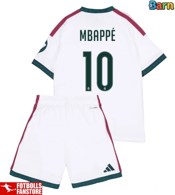Real Madrid Kylian Mbappe #10 Hemmatröja Barn 2026-27 Kortärmad (+ Korta byxor)
