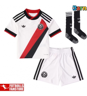 Sheffield United Bortatröja Barn 2026-27 Kortärmad (+ Korta byxor)