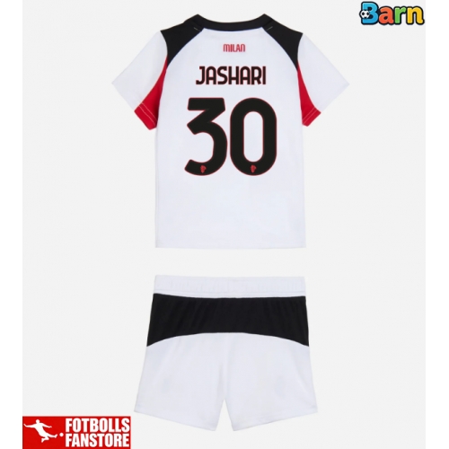AC Milan Ardon Jashari #30 Bortatröja Barn 2025-26 Kortärmad (+ Korta byxor)