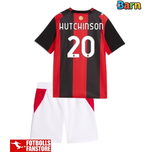 AC Milan Omari Hutchinson #20 Hemmatröja Barn 2026-27 Kortärmad (+ Korta byxor)