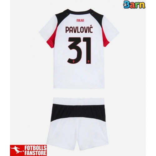 AC Milan Strahinja Pavlovic #31 Bortatröja Barn 2025-26 Kortärmad (+ Korta byxor)