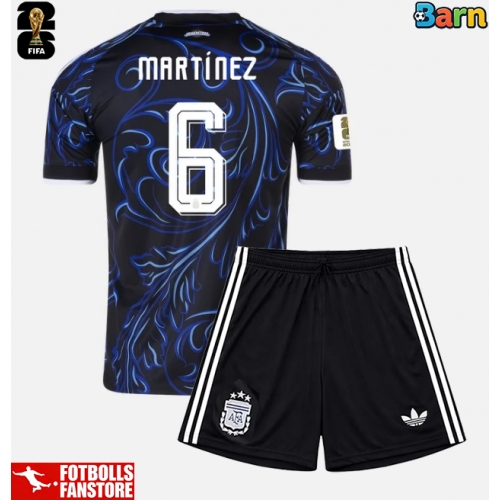 Argentina Lisandro Martinez #6 Bortatröja Barn VM 2026 Kortärmad (+ Korta byxor)