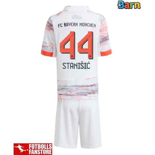 Bayern Munich Josip Stanisic #44 Bortatröja Barn 2025-26 Kortärmad (+ Korta byxor)