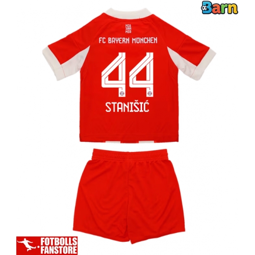 Bayern Munich Josip Stanisic #44 Hemmatröja Barn 2025-26 Kortärmad (+ Korta byxor)