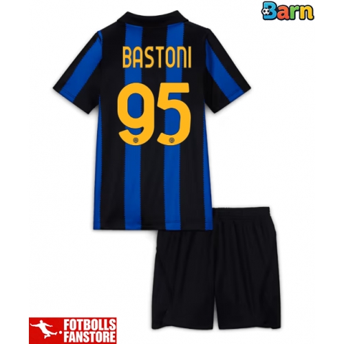Inter Milan Alessandro Bastoni #95 Hemmatröja Barn 2026-27 Kortärmad (+ Korta byxor)