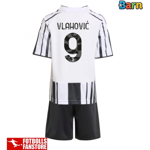 Juventus Dusan Vlahovic #9 Hemmatröja Barn 2025-26 Kortärmad (+ Korta byxor)