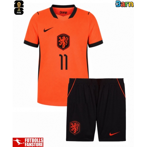 Nederländerna Cody Gakpo #11 Hemmatröja Barn VM 2026 Kortärmad (+ Korta byxor)
