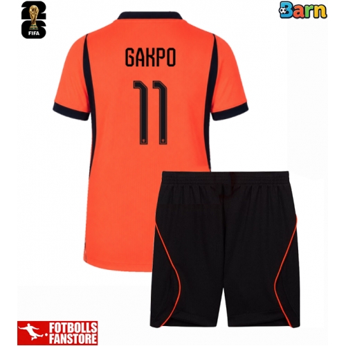 Nederländerna Cody Gakpo #11 Hemmatröja Barn VM 2026 Kortärmad (+ Korta byxor)