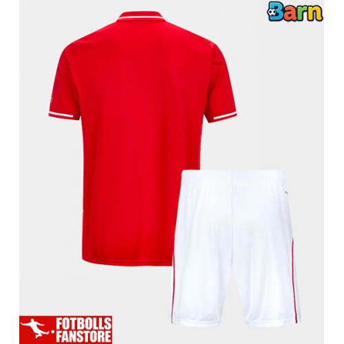 Nottingham Forest Hemmatröja Barn 2025-26 Kortärmad (+ Korta byxor)