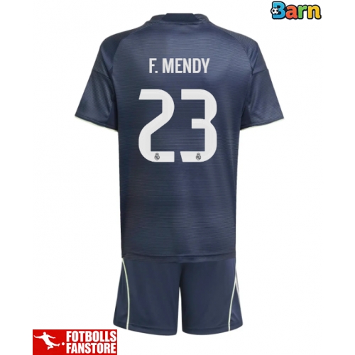 Real Madrid Ferland Mendy #23 Bortatröja Barn 2025-26 Kortärmad (+ Korta byxor)