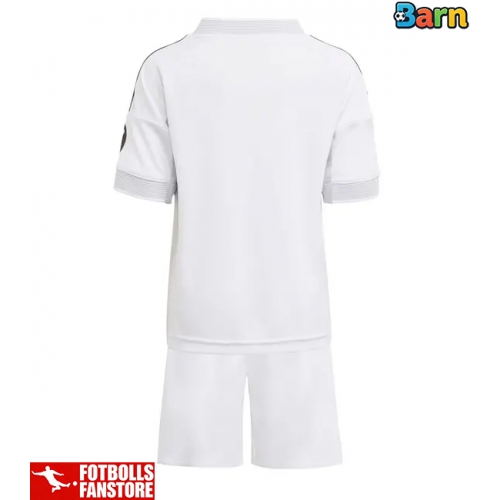 Real Madrid Hemmatröja Barn 2025-26 Kortärmad (+ Korta byxor)
