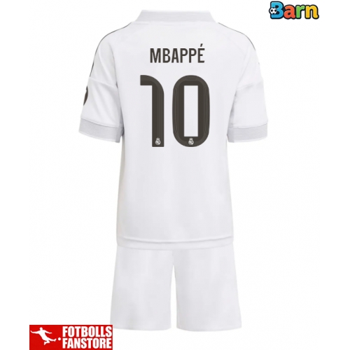 Real Madrid Kylian Mbappe #10 Hemmatröja Barn 2025-26 Kortärmad (+ Korta byxor)