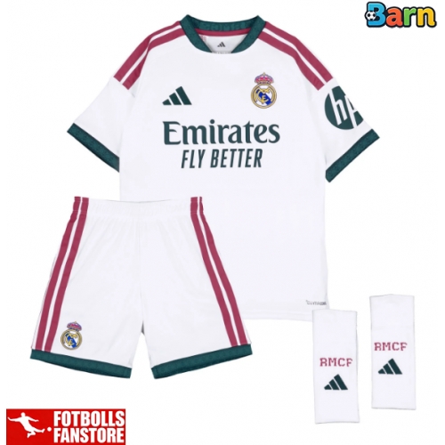 Real Madrid Kylian Mbappe #10 Hemmatröja Barn 2026-27 Kortärmad (+ Korta byxor)